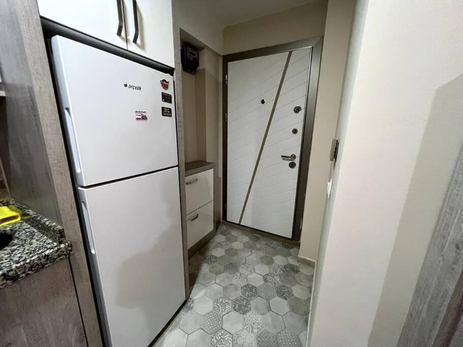 Basement Floor, Erasta Mall Karsisi, 1+0 Stuedyo '23' Анталья Экстерьер фото